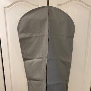 Gray Garment Covers (x5)
